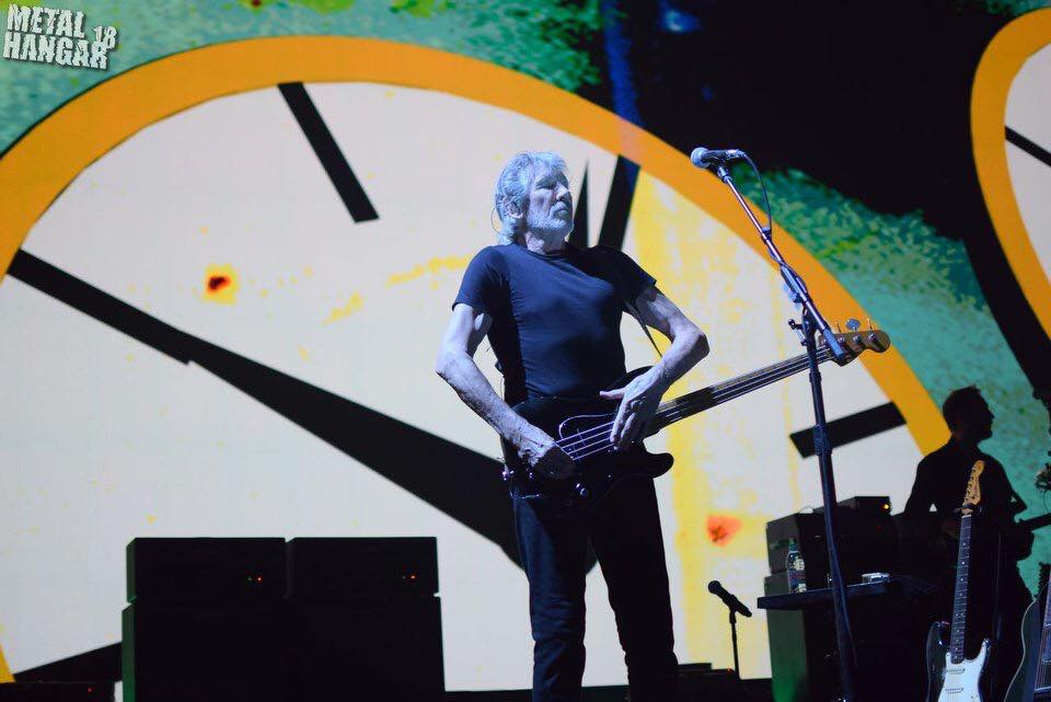 Пожарна охрана на концерт на Roger Waters в зала 