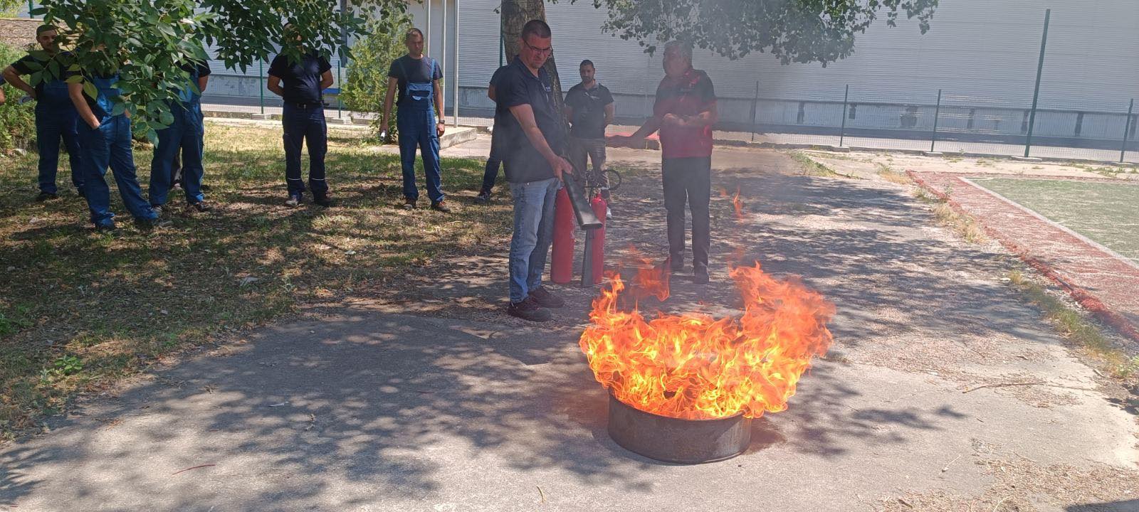 Обучение по Пожарна безопасност и учебна евакуация на фирма 
