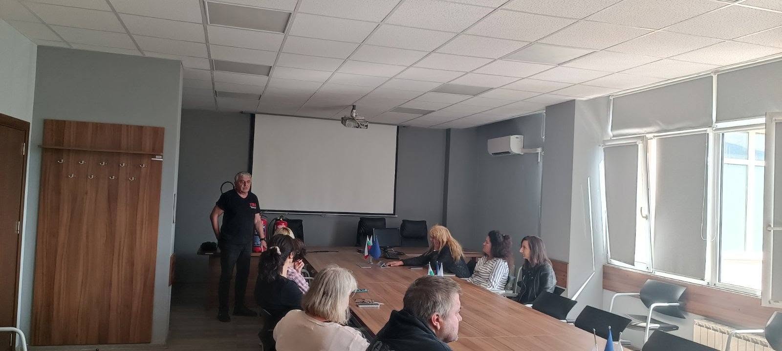 Обучение по пожарна безопасност на Държавна агенция за метрологичен и технически надзор - 28.09.2026г.