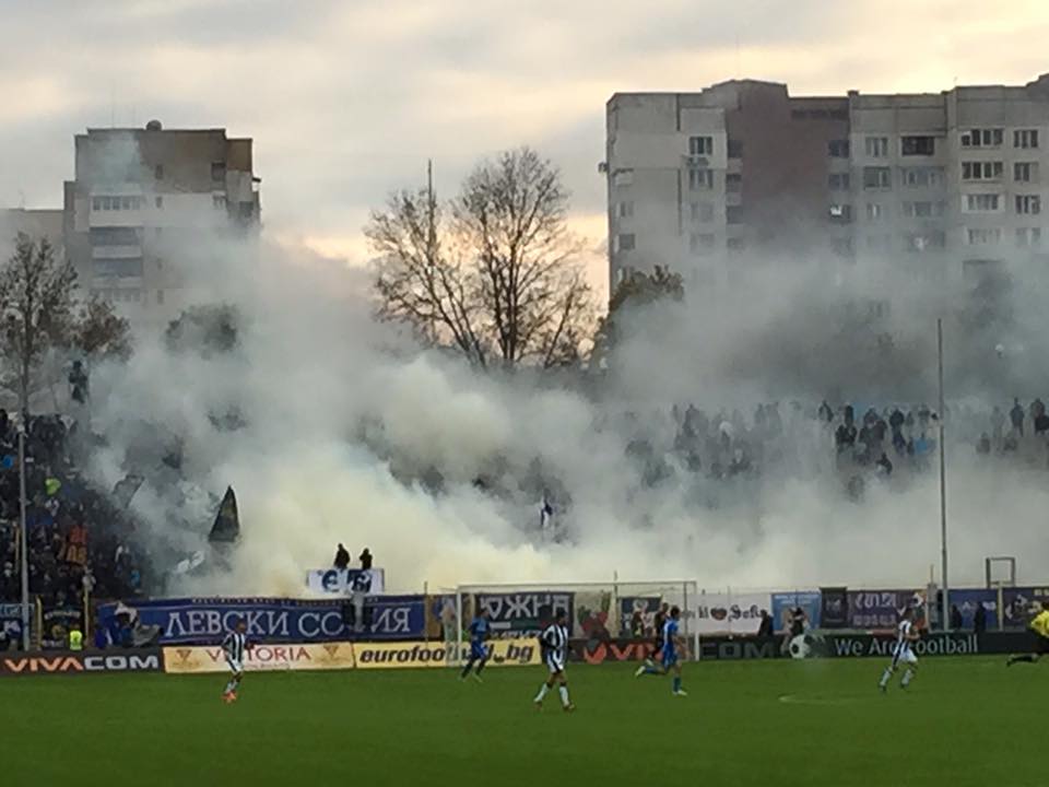 Пожарна охрана на футболен мач - Левски - Локомотив Пловдив